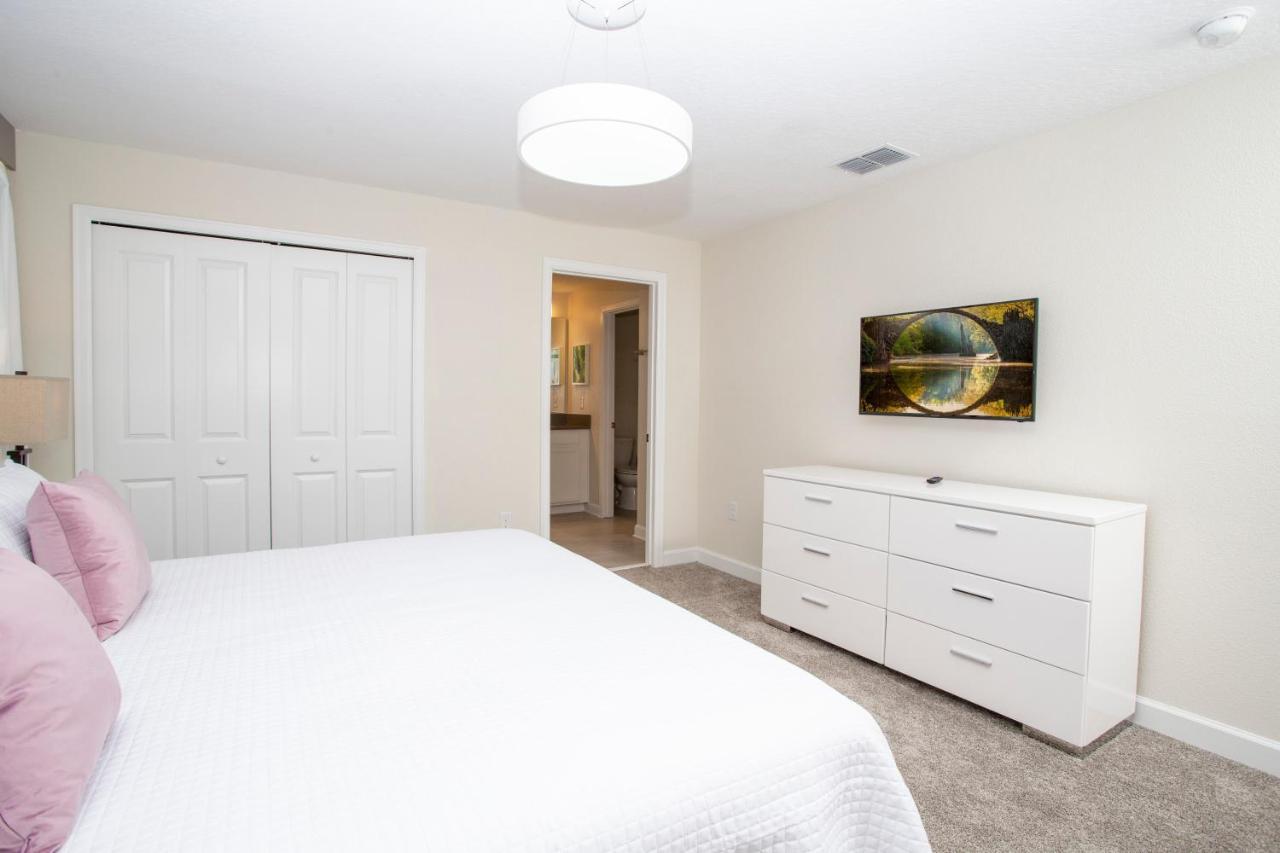 Gorgeous 4 Bedroom W/ Pool Close To Disney 4836 Kissimmee Eksteriør bilde